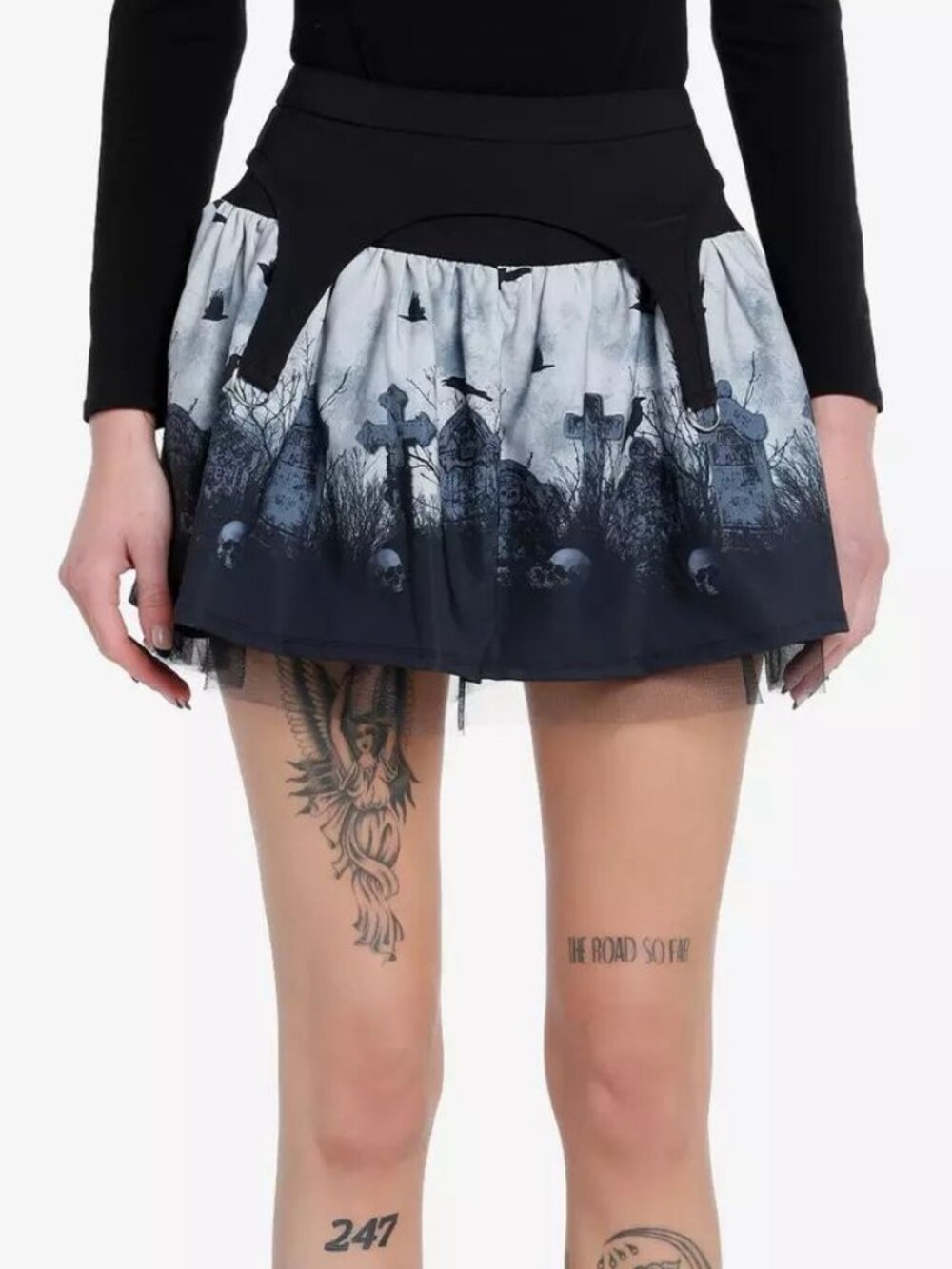 Thorn & Fable Graveyard Garter Skirt Size Large
